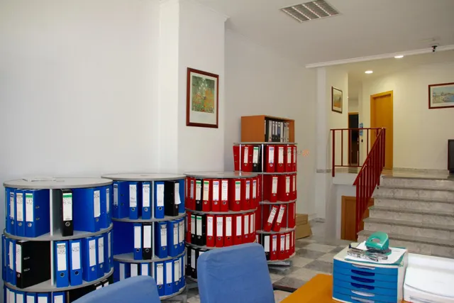 Dos locales comerciales en el centro de Benidorm — 26