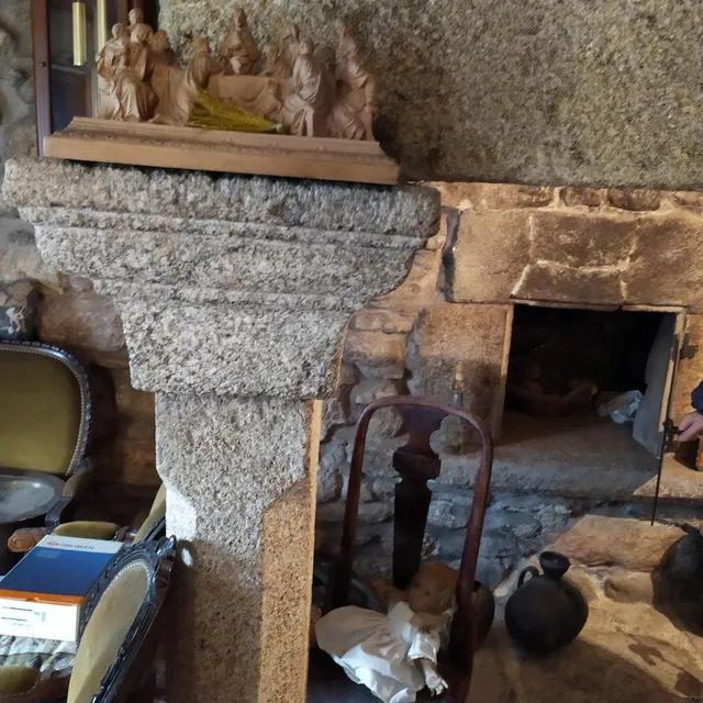 SE VENDE CASONA SINGULAR CON TERRENO DE 22.000 MTS EN OZA — 27