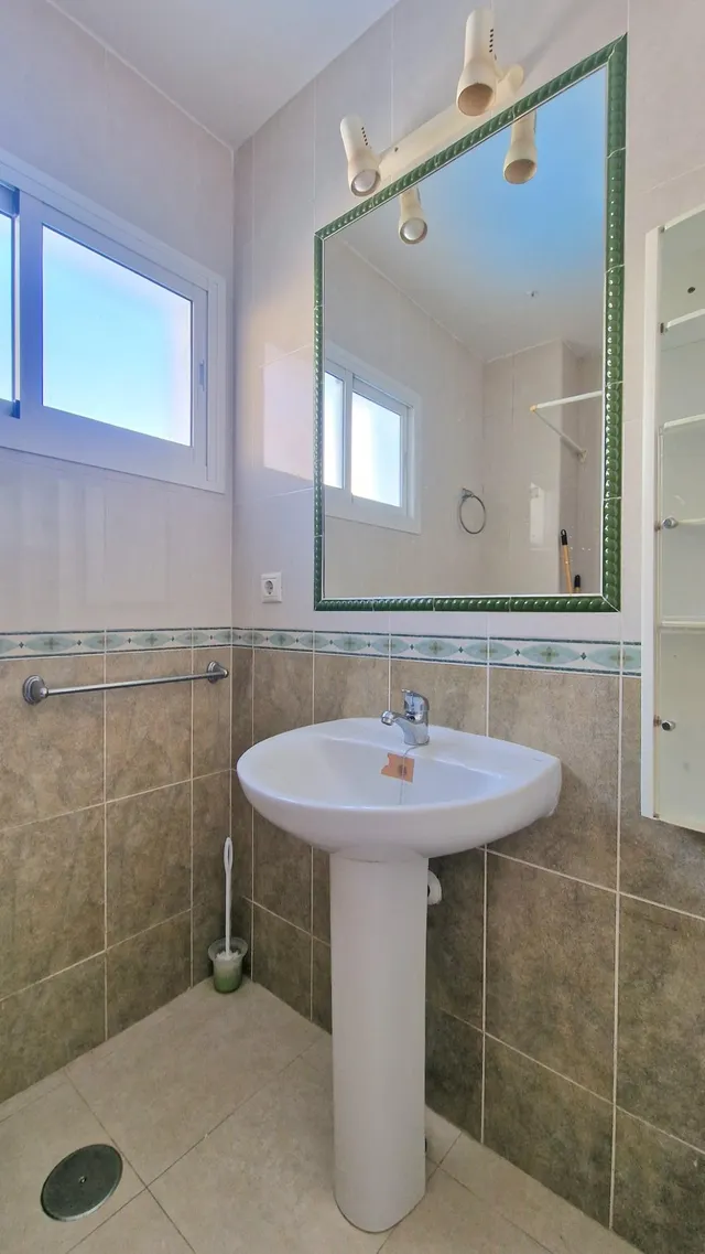 Oportunidad de compra, estudio en el edificio Fuengirola Sun — 12