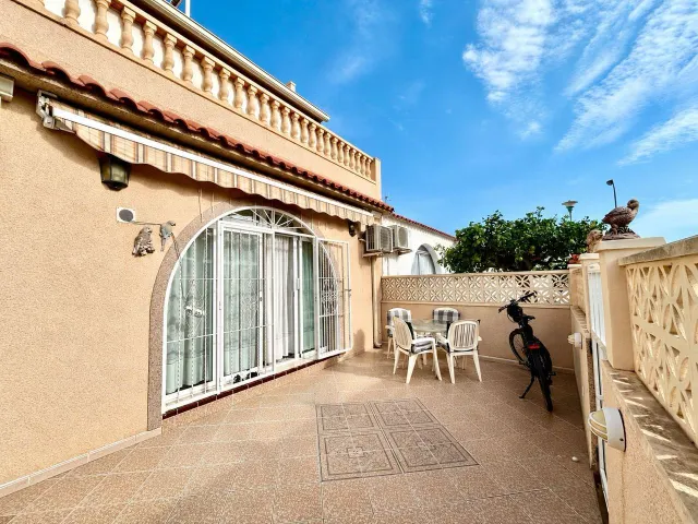 Casa 3 habitaciones 112m² en venta - La Siesta - El Salado - Torreta — 28