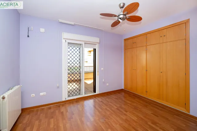 Ponemos a la venta esta preciosa casa en Urbanizacion cerrada, con zonas comunes y piscina comunitaria. — 31
