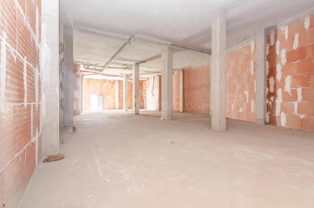 Local comercial 222m² en alquiler - La Felguera - foto 3
