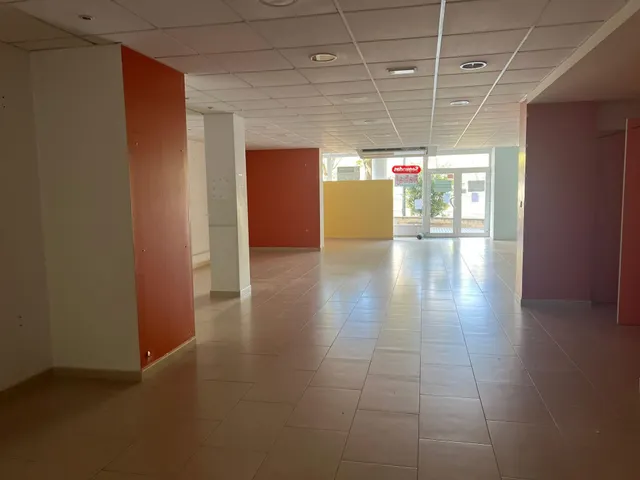 Local comercial en zona San José - Ontinyent — 2