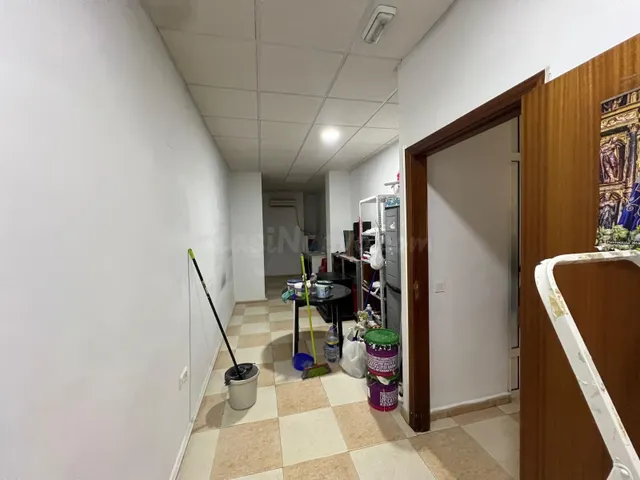 Local comercial en Montesol - foto 4