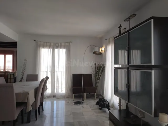 Ático duplex con vistas al mar en Torrevieja. - foto 3