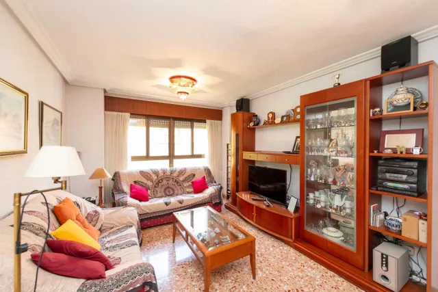 Vivienda en Carolinas Bajas. — 33