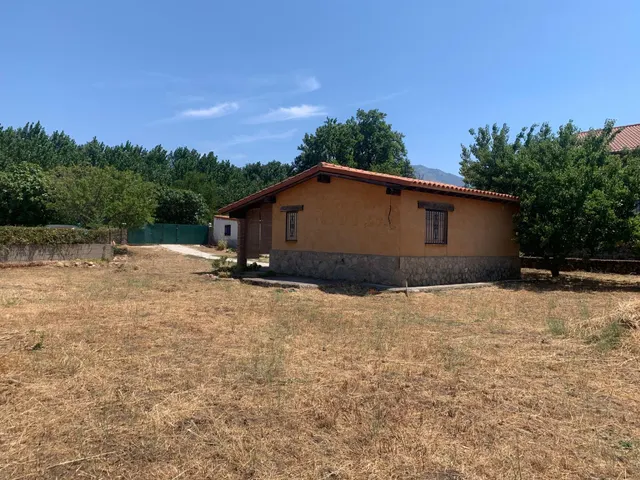 Casa rústica con terreno de 2.000 m2 en Hervás — 13