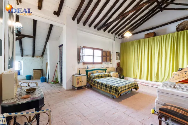 ESPECTACULAR CASA RÚSTICA CON TERRENO — 29