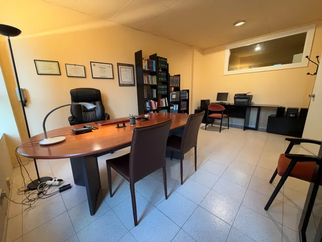 Oficina de 85 m2 en alquiler en el centro de Platja d’Aro, junto a Plaça Europa – 900 €/mes — 11