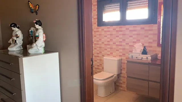 Duplex reformado en Vecindario — 6