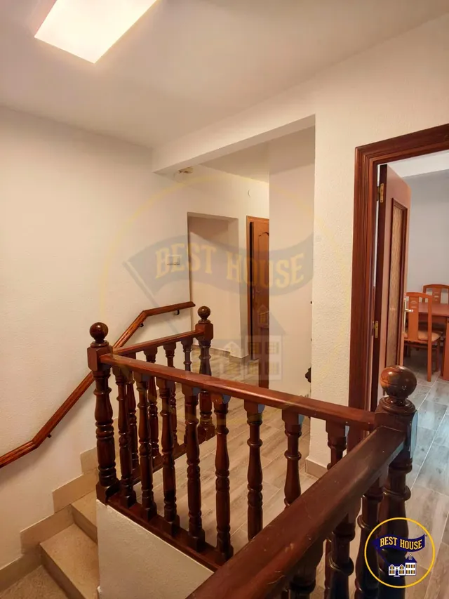 VIVIENDA TOTALMENTE REFORMADA EN TIRADORES BAJOS — 12