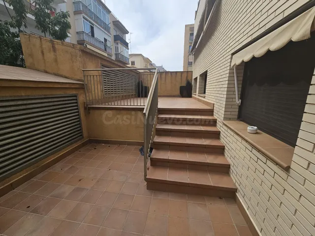 Local de alquiler en Malgrat de Mar - foto 2