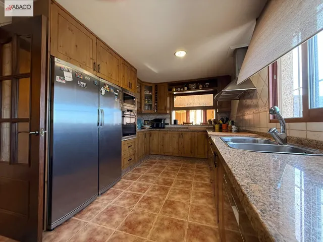 Chalet con 2 viviendas y amplia parcela en la Alcoraya — 22