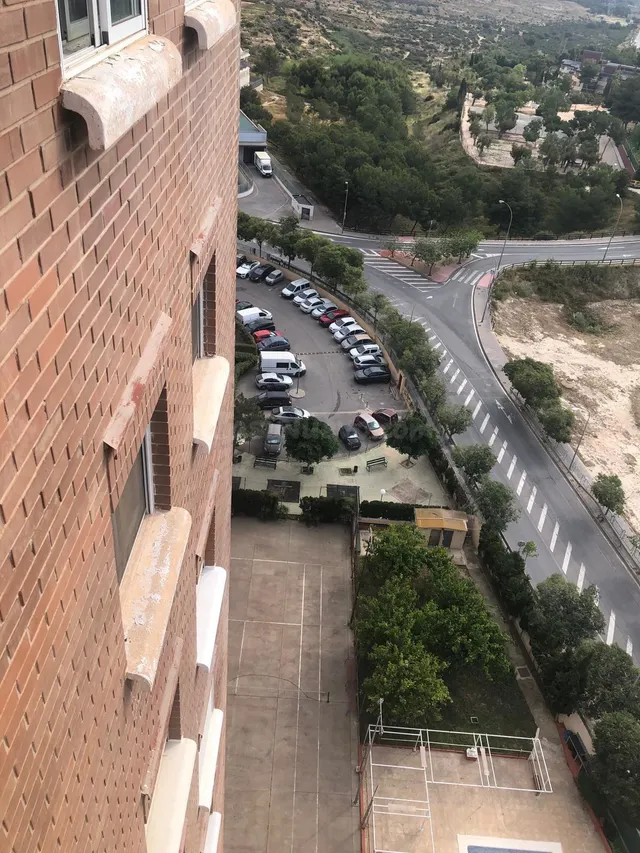 Piso en venta con garaje y piscina en Alicante — 20