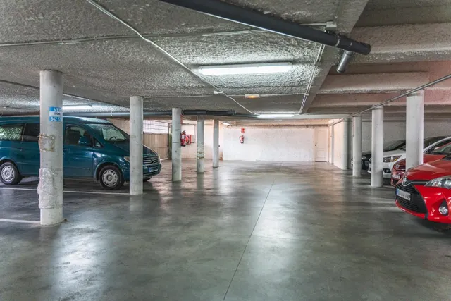 Se vende plaza de garaje doble en Urbanización La Fuentona –