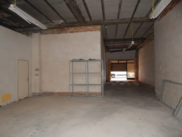 LOCAL COMERCIAL EN ONTINYENT (VALENCIA) Zona San Jose — 10