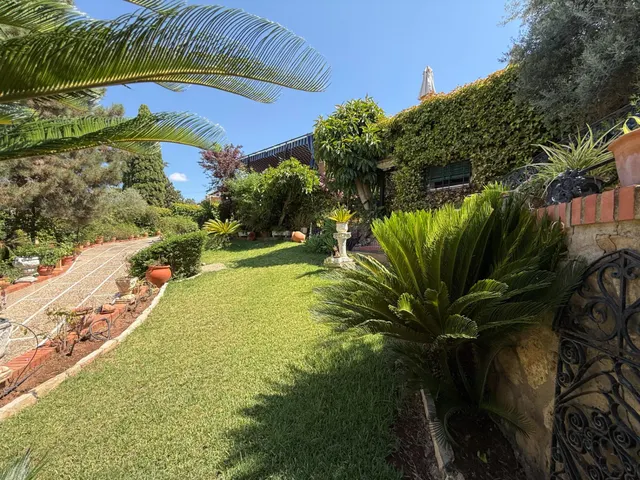 UN CHALET IDEAL DE UNA SOLA PLANTA — 36