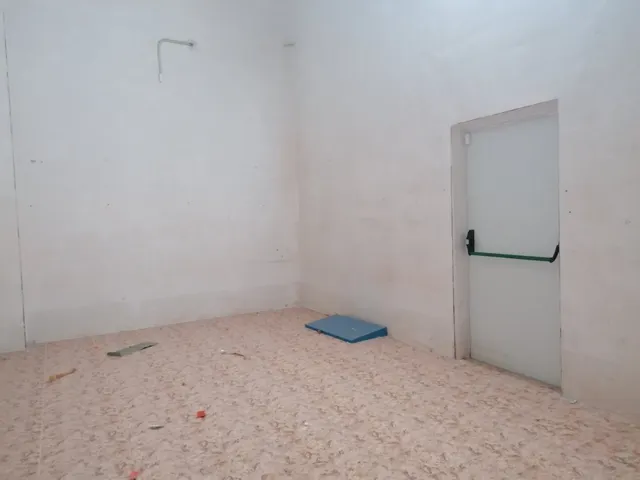 LOCAL COMERCIAL CONSTRUIDO EN NAVE DE 540 METROS CON LICENCIA DE APERTURA EN USO — 21