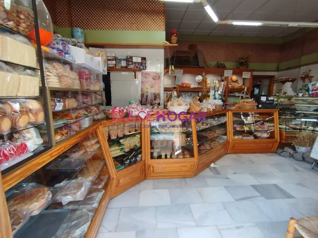 LOCAL OBRADOR PANADERIA EN FUNCIONAMIENTO 2 PLANTAS - foto 2