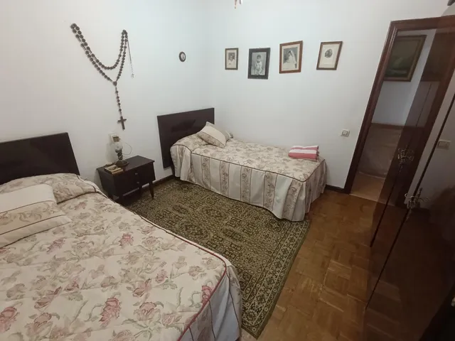 Acogedor piso en Oviedo, zona Santo Domingo-El Campillín — 17