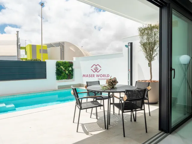 Villas modernas de nueva construcción en venta en San Pedro del Pinatar cerca de la playa — 16