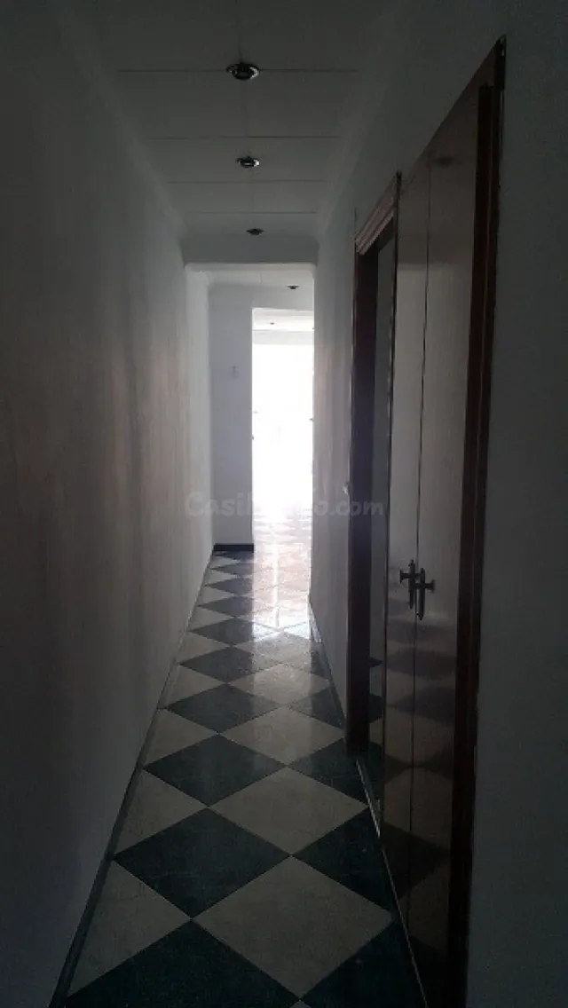 Piso 3 habitaciones 105m² en venta - Corbera - foto 2