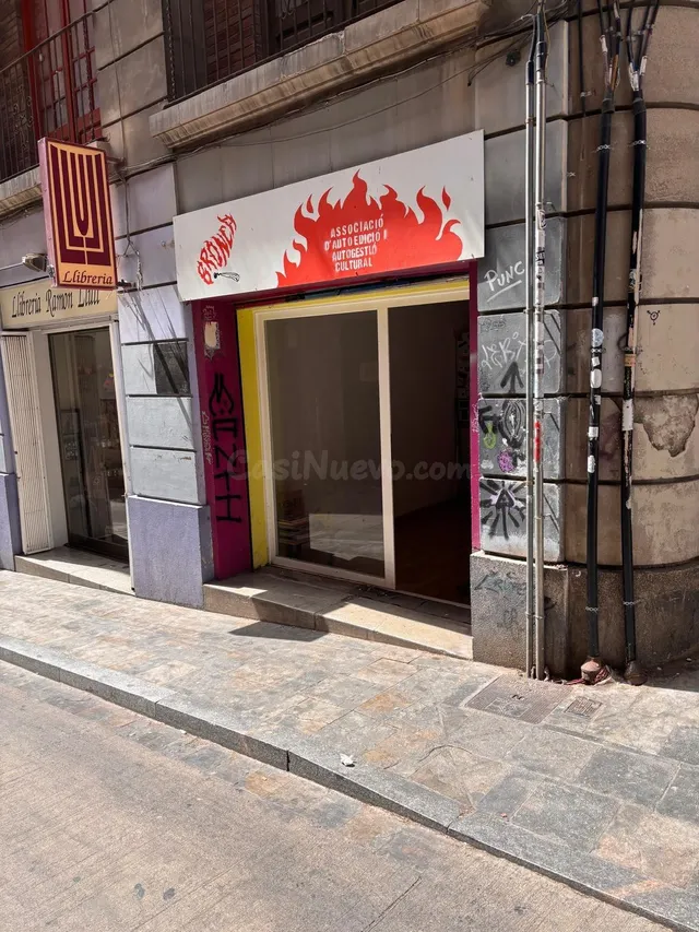 Local Comercial en Alquiler en el Centro Histórico de Lleida - foto 4