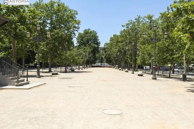 La casa de tus sueños en el centro de Granada — 26