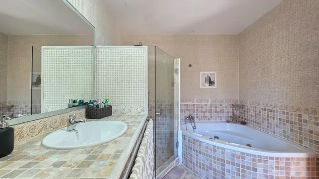 Cómodo chalet en venta en Eurovillas — 48