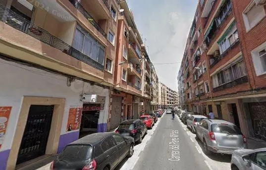 SE VENDE piso OKUPA en C PARE VIÑAS 54 de Valencia
