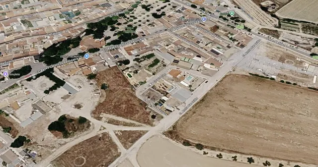 Venta casa en Pinos Puente (Granada)