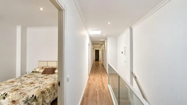Una casa para enamorarse en l’Alcúdia: diseño, luz y calidez en cada rincón — 22