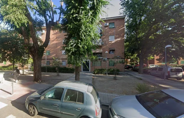 Se vende piso OKUPA en Ciudad Real (Ciudad Real). - foto 3