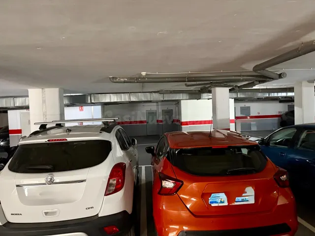 Exclusivo apartamento con piscina, gimnasio, sauna, garaje y trastero en Vega de Acá — 36