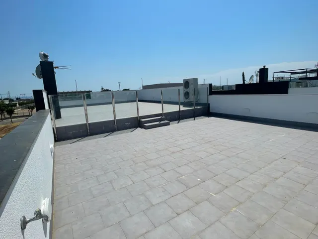 Excepcional Villa en Pilar de la Horadada: Lujosa Villa de una Planta con Licencia Turística — 24