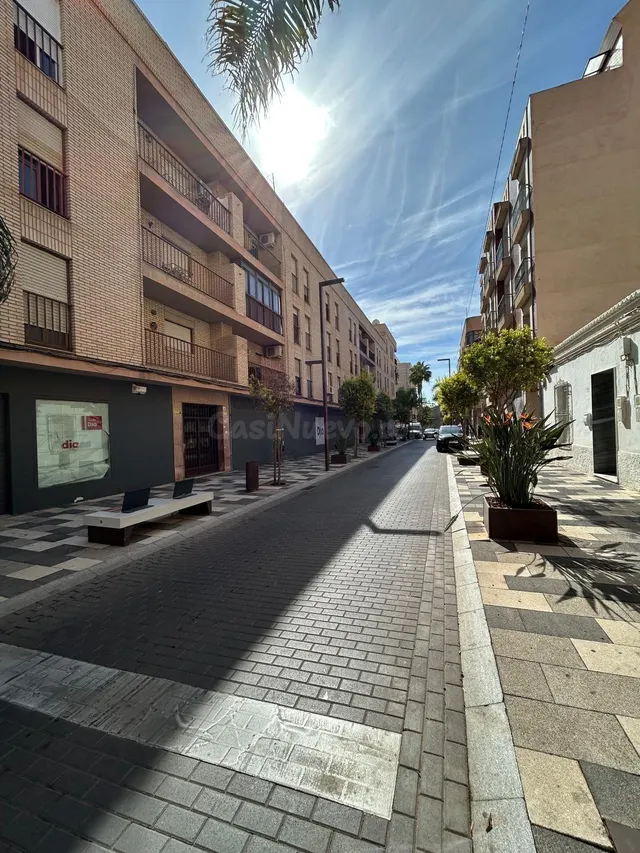 4 DORMITORIOS + 2 BAÑOS EN EL CORAZÓN DE EL EJIDO — 2