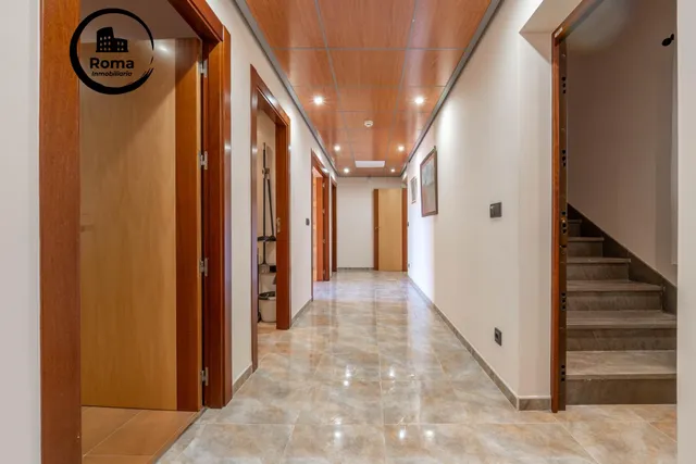 Espectacular Villa Unifamiliar Independiente con Máxima Privacidad y Autonomía en Cortijo del Aire — 28