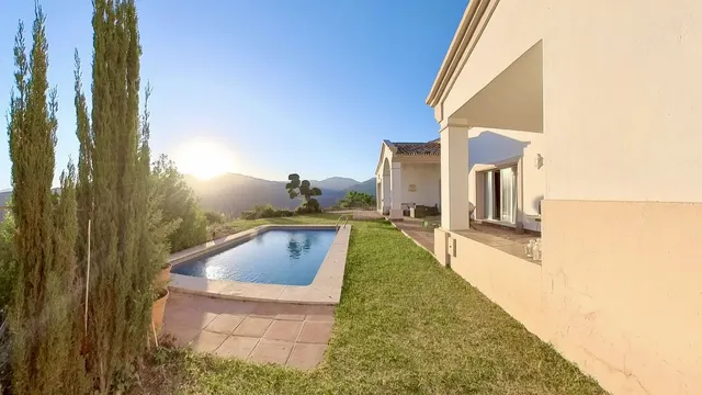 Chalet 4 habitaciones 190m² en venta - Istan pueblo — 27