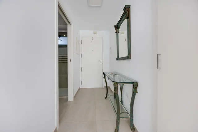 Apartamento de 2 dormitorios y 2 baños en los dolses (orihuela costa) — 18