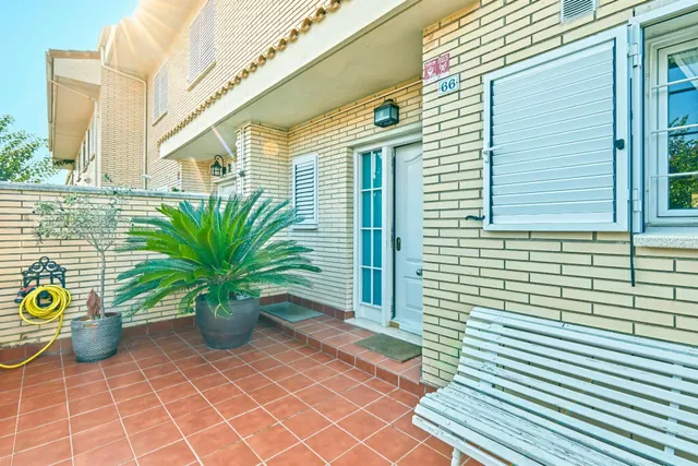 Exclusiva casa con piscina , ascensor y placas solares en llavaneres — 38