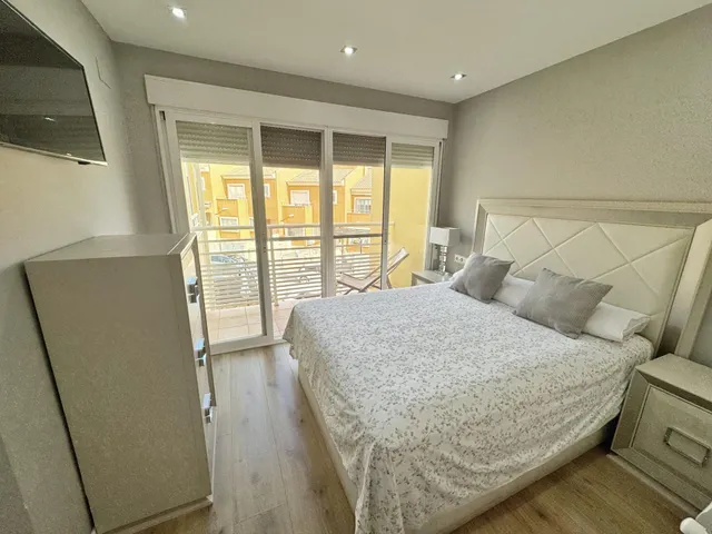 Espectacular bungalow en alenda golf — 16