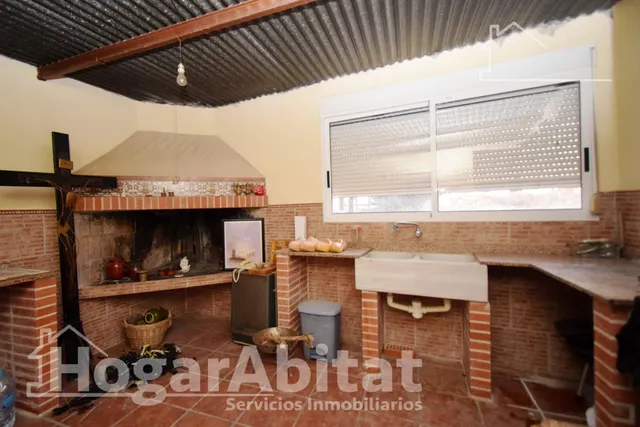 OPORTUNIDAD DE PROPIEDAD RUSTICA CON TERRENO Y PISCINA — 15