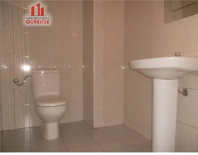 LOCAL COMERCIAL PRÓXIMO AL POSIO — 7