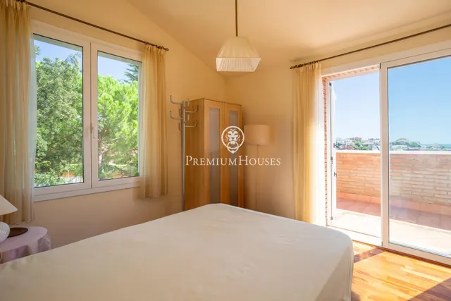 Amplio chalet con vistas al mar en Teià — 29