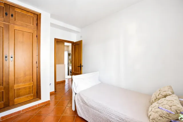 Chalet ideal para vivir todo el año, en la entrada de Chiclana. — 47