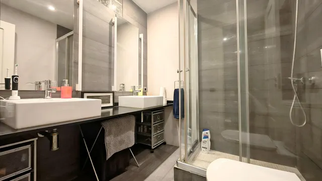 MODERNO CHALET ADOSADO REFORMADO EN EL BURGO, LAS ROZAS DE MADRID — 39