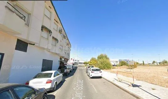 SE VENDE suelo urbano OKUPA en C Avila 14 de Navalmoral de l - foto 4