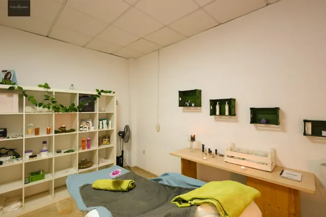 Local comercial en venta – opción conjunta o por separado — 17
