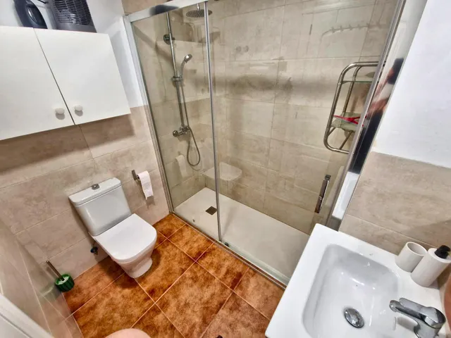 Apartamento reformado con vistas al Mediterráneo y espectacular solárium privado en Residencial Ipanema, La Manga km 2 — 34