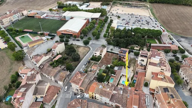 Casa en el centro de Maçanet de la Selva — para reformar a t - foto 3